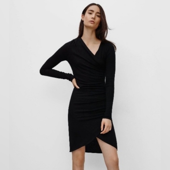 NWOT Aritzia XXS Dress - Picture 4 of 4